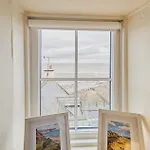 Tatil Evi Host & - Beachside *